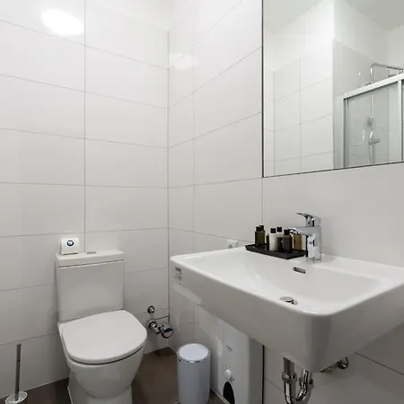 Suite, Self Check-in By Hm